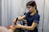 【当店人気No.1】ハイドラ毛穴洗浄＋輪郭矯正（首、肩、デコルテ、頭皮マッサージ付き）　70分