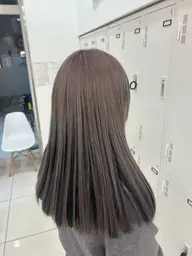 🌈【艶カラー+ケアブリーチ+髪質改善オージュア4stepトリートメント】🌈メンズ、レディースも可