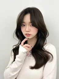 🎀平日指名限定🎀カット➕艶カラー➕AYUNCHEオリジナル1stepトリートメント🤍✨➕コテ巻き🇰🇷