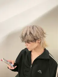 【👑個性出したい、周りと差をつけたい👑】カット＋デザインカラー