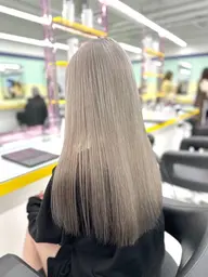 💗初回限定クーポン💗ポイントブリーチ1回(インナーカラー/イヤリングカラー)＋全体カラー＋炭酸Spa＋トリートメント