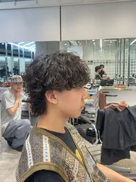 当店スタイリストカット+波巻きパーマ