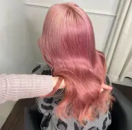 🩷 ケアブリーチカラー｜ダメージレスに、透け感発色🫧