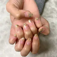 🔷【オフ有り】ラメグラデーションネイル🔷ケア込み！