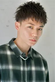 【営業時間】 平日 10時〜19時30分 土日祝 10時〜19時 ✂️メンズカット3980✂️