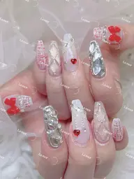 🌸ハントチップ長さだし10本+持ち込みデザイン💕時間内パーツ、シール、ストーンやり放題、💖ゴテゴテok