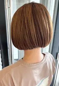 白髪が気になり出して来て、オシャレ染か白髪染めにしようか迷われている方にオススメ🌈ワンカラー限定メニュー