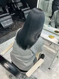 【🎓学生さん必見｜落とせる黒・暗髪系🖤】ダブルカラー🎶リタッチ➕落とせる黒