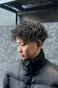 [ミニモ学割‼️]メンズカット＋各種パーマ＋パーマトリートメント付き￥6600~