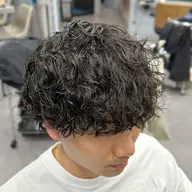 メンズカット＋特殊パーマ＋シャンプー&パワートリートメント＋眉毛カット