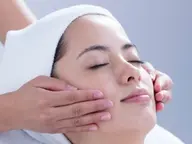 【今だけ破格❤️‍🔥】チェアエステ4回＋ホームケア付 手軽に毛穴・乾燥ケア💛《1名限定》 74%OFF ¥6980