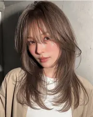 カット+ブリーチ（フル） +透明感カラー［前髪カット／レイヤーカット／韓国］