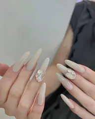 チップ長さだし ワンカラー/ラメワンカラーネイル パーツ2個プレゼント