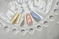 【ハンド】輝き引き立つ★メタリックネイル★ミラーワンカラー　¥6800