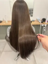 【帰還限定❣️髪の癖うねり気になる方！】最高級♡ダメージケア縮毛矯正+超音波トリートメント+ダメージレスカット◎