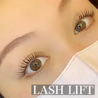 パリジェンヌorケラチンラッシュリフト✖️高濃度育毛専用美容液のサロンケア付き✨