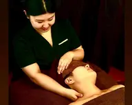 ★初回限定★ストレスリーディングトリートメント150分通常25,000→20,000円　女性特有のお悩みを解決します