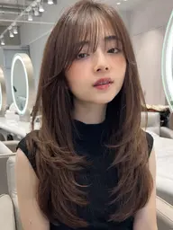 🍂完全無料🍂【ロングレイヤーカット💇🏻‍♀️】全体的にレイヤーが入るスタイルになります‼️