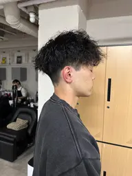 🔥メンズカット＋ツイストスパイラルパーマ🔥クイックトリートメント付き　¥14300