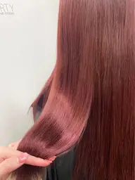 梅雨のスタイリングが楽〜✨期間限定オイルストレート楽艶✨¥22000→¥18700〜