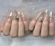 チップ長さだし10本デザインやり放題持ち込みデザイン可能