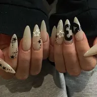 【オフなし】🤍1cm以上の長さ出し/チップスカルプ持ち込みデザイン🧸🎀アート６本まで