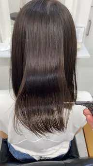 【圧倒的ツヤ✨】美髪縮毛矯正