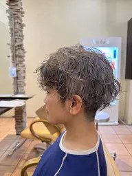 ⭐️カット＋パーマ(レディース)