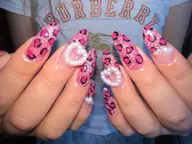 【持ち込みOK/オフありケア込み】アートデザイン~10本まで / ¥8800