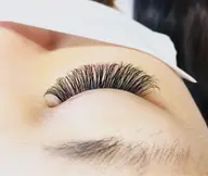 ボリュームラッシュつけ放題🖤オフ•コーティング付き