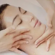 癒やしの時間を🍀🍀🍀　ビューティエステ＆ヘッドマッサージトリートメント