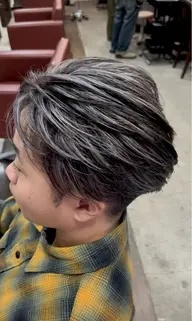 【4月限定価格🔥】メンズカット✂️➕ハイライト✨️