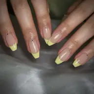 王道人気👑シンプルだけどかわいいෆ《フレンチ》 ¥6,000