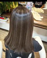 レディースナチュラルハイライト➕カラー