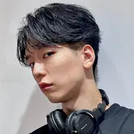 💈就活黒染めも大歓迎💈ケアカラー+トリートメント(白髪染めも可)