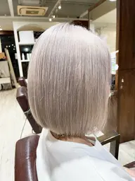 【ブリーチ後のダメージが気になる・長く綺麗に継続していきたい】カット➕ケアブリーチ➕ケアカラー➕トリートメント