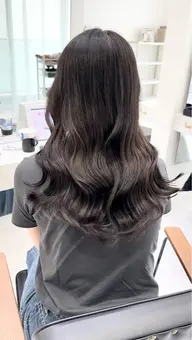 ⚠️予約停止中メンテナンスカット➕ルミナスカラー➕酸熱トリートメント【髪の長さが胸〜腰まである方】限定