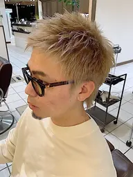 メンズ☘️カット＋ケアブリーチ＋保護トリートメント✨¥15950→¥11000