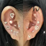 【派手が好きな方🥰】耳ツボジュエリー14粒💎👂💕