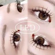 【オフ無料】LED🌟フラットラッシュ 80本(アイシャンプー付き🫧)