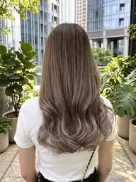 （ブリーチ無しで透明感のあるアッシュに🌿）イルミナダブルカラー&ナノスチームTr