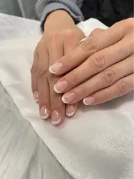 オフ込み✨透明感クリアベースフレンチネイル