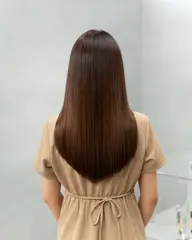 《期間限定‼️》  毛先3cm以上切らせて頂ける方限定✨️  ✂️カット✂️