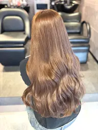 【透明感欲しい方必見🩶】ブリーチなしカラーオンカラー‼️