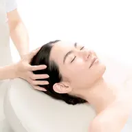 疲れ吹き飛ぶ極上ヘッドマッサージ＋フェイシャルマッサージ【無料肌分析付き】