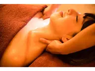 【美肌フェイシャルエステ✨】首〜デコルテのトリートメント付き💆♀️💕リフトアップ、毛穴ケア、美肌、くすみケア