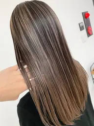 バレイヤージュカラー（フルカラー付）￥22660→￥17500