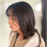 〖　🩵ブリーチカラー🩵　〗　　　　　　　　　🍩カット＋インナーブリーチ＋艶カラー＋トリートメント🍩