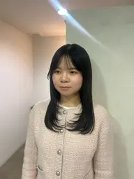 〈女性限定〉カット+サラ艶縮毛矯正✨¥ 3900