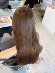 【赤みを消したい方必見‼️】オリーブ系カラー🍐➕髪質改善プラチナトリートメント🕊️